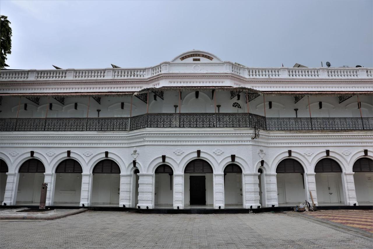 Saroja Heritage, Varanasi Exterior foto