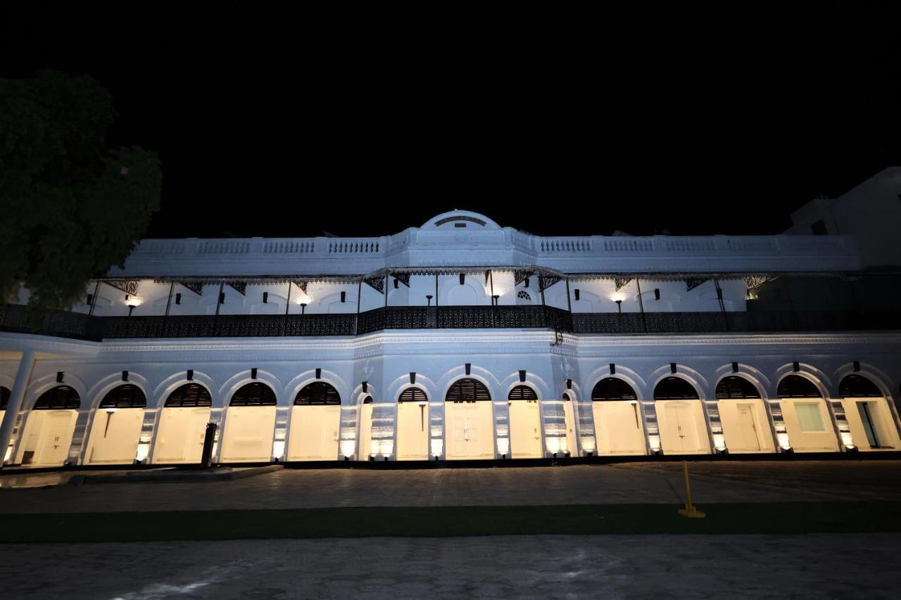 Saroja Heritage, Varanasi Exterior foto